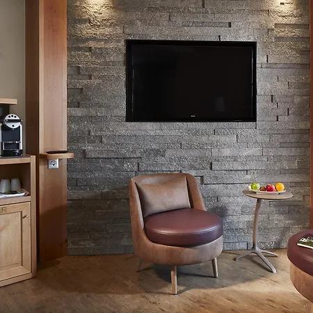 Hotel Restaurant Domaine Du Moulin